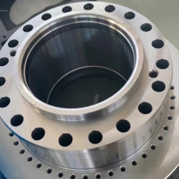 半（bàn）導體零（líng）部件加工